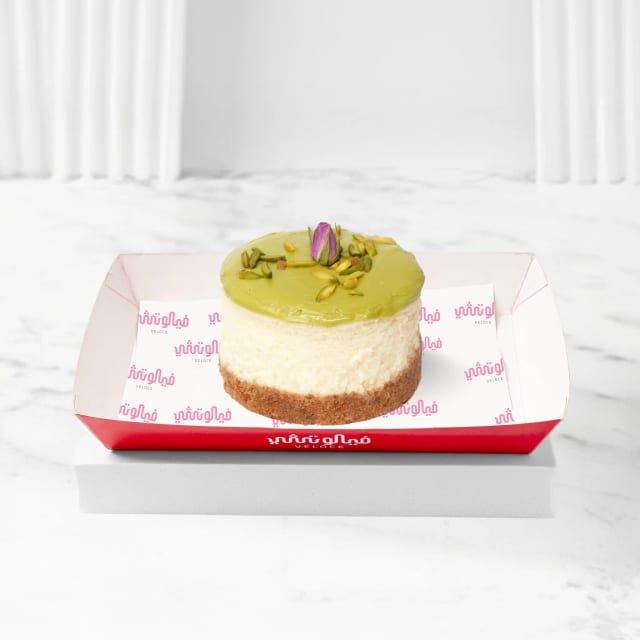Pistachio cheesecake